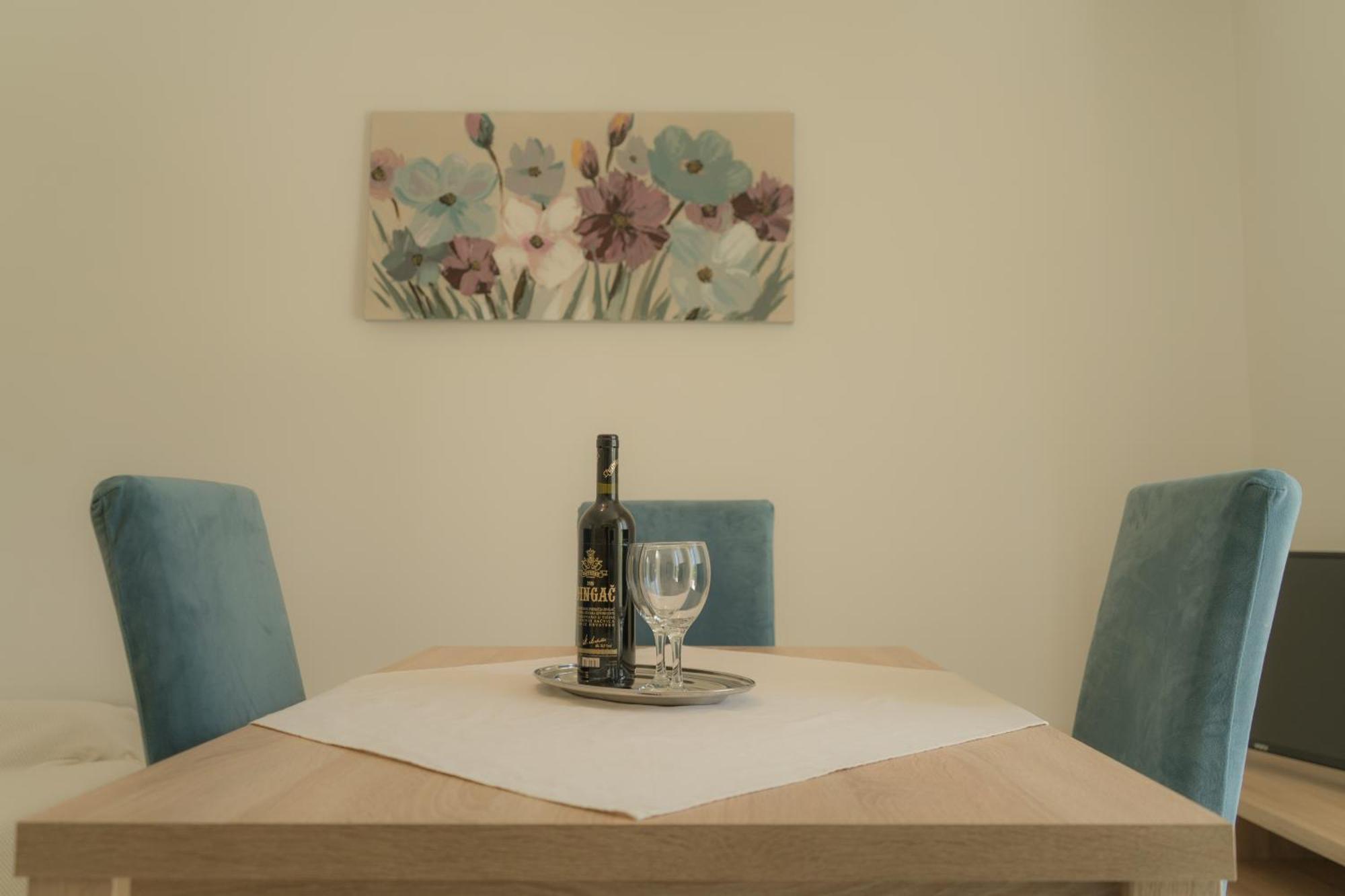 Apartment Gloria คาชเตลา ภายนอก รูปภาพ